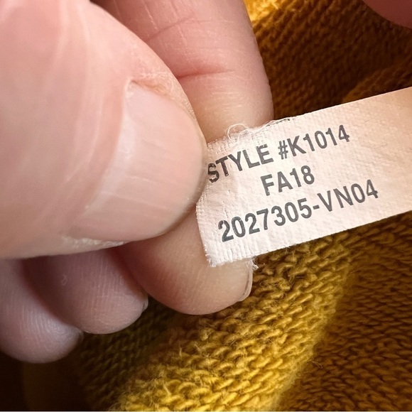 mile(s) Of MADEWELL Goldenrod Cropped Sweatshirt with cowl neck, long sleeves - Picture 6 of 8